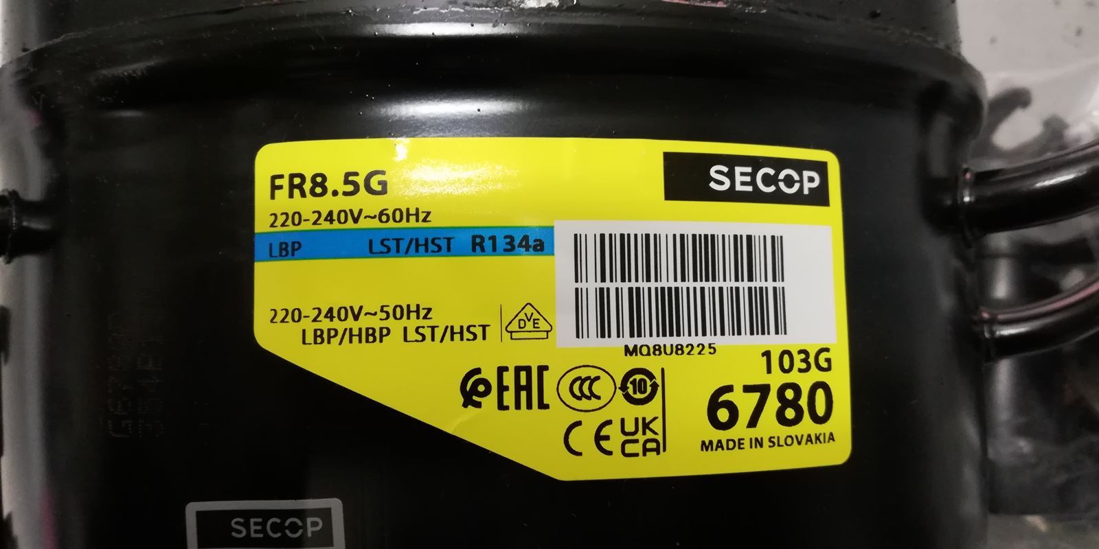 COMPRESOR FRIGORIFICO, SECOP, R134, 1/4 CV, 220V, CON CONDENSADOR, 261 W, cilindro 7,95 cm³, 50 Hz,  FR8.5G - Imagen 2