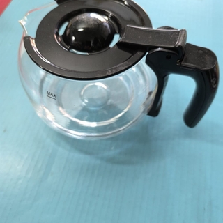 JARRA CAFETERA SOLAC, DE LUXE, CON TAPA, DIAMETRO 110/135MM, ALTO 155MM, NEGRA, CF4035, 404200 - Imagen 1