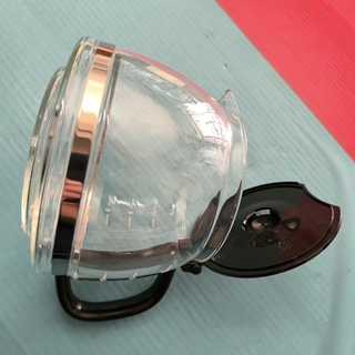 JARRA CAFETERA UFESA, BOSCH, DIAMETRO 110/145MM, ALTO 130MM, NEGRA, CON TAPA, 674507 - Imagen 2