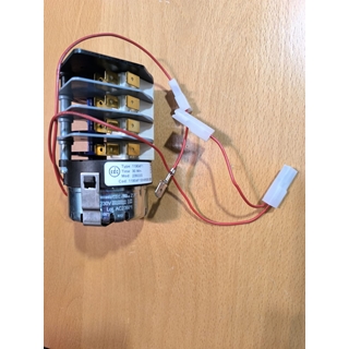 PROGRAMADOR 4 MICROS FABRICADOR CUBITOS, FABRICADOR HIELO, 30 MINUTOS, 220V, 655021 - Imagen 2