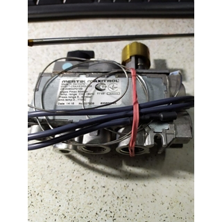VALVULA FREIDORA TERMOSTATICA, GAS, MERTICK 110 / 190ºC, GV31T-C5AXE2K0 110-190°C, conexión termopar M9x1, conexión de piloto M10x1, 106700, 0C5248 - Imagen 2